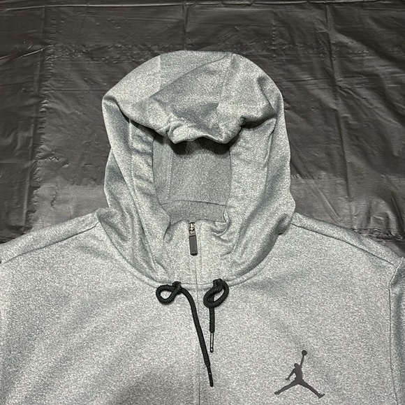 π₯π₯π₯ MENS JORDAN 23 ALPHA THERMA FULL ZIP HOODIE Size: LARGE π₯π₯π₯ - Picture 14 of 14